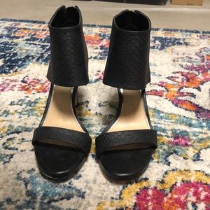 Gianni Bini Black Heels